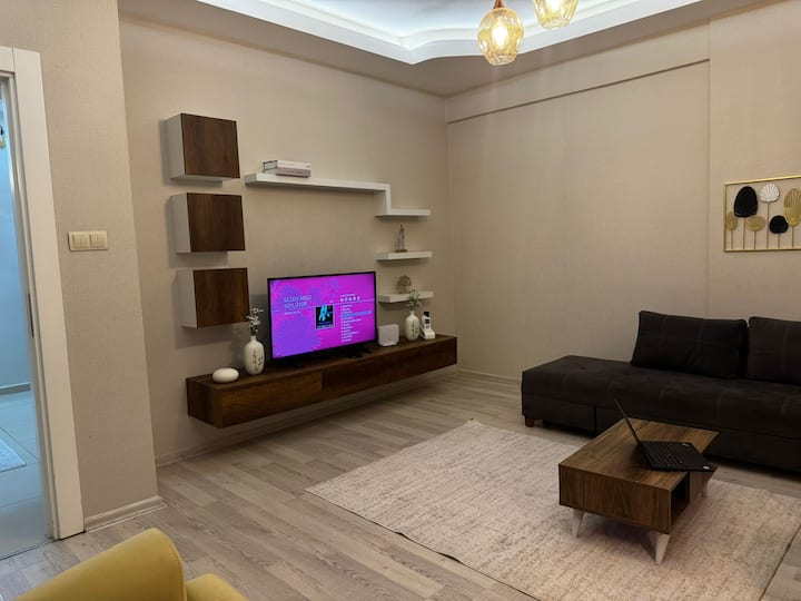 Klimalı Lüks 
, Güvenli Ve Huzurlu - Gaziantep