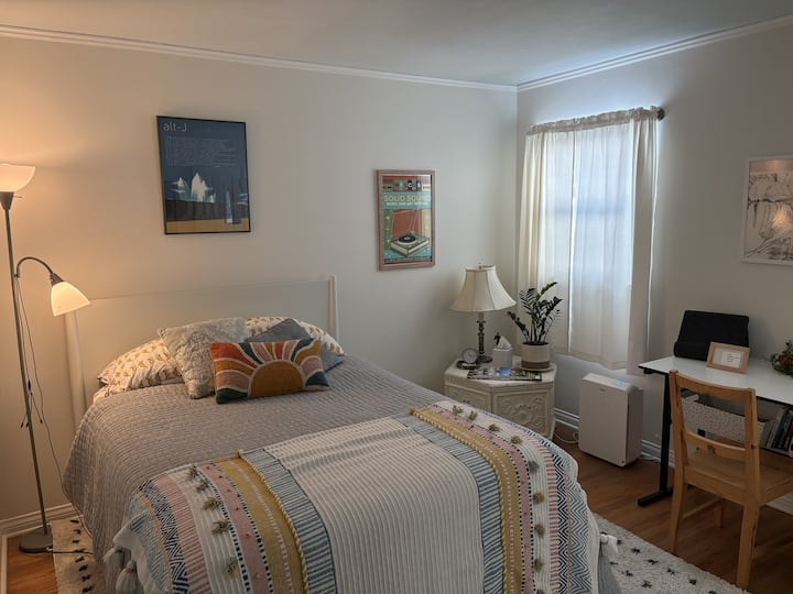 Room In Santa Monica - Santa Monica, CA