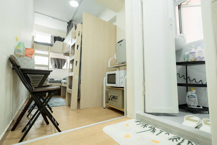 Tsim Sha Tsui Mansion 6a (1 Room 4bed)family Room - Hong Kong