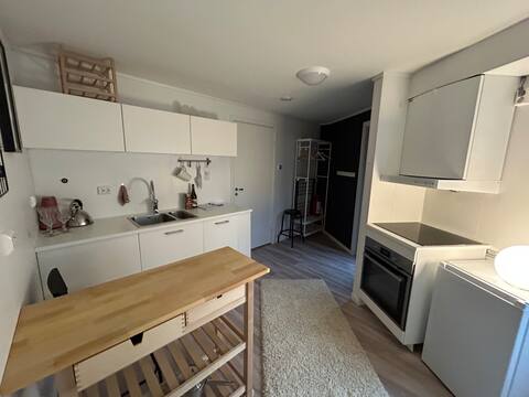 Top Airbnb: Central apartment in residential area in Søndre Tromsøya