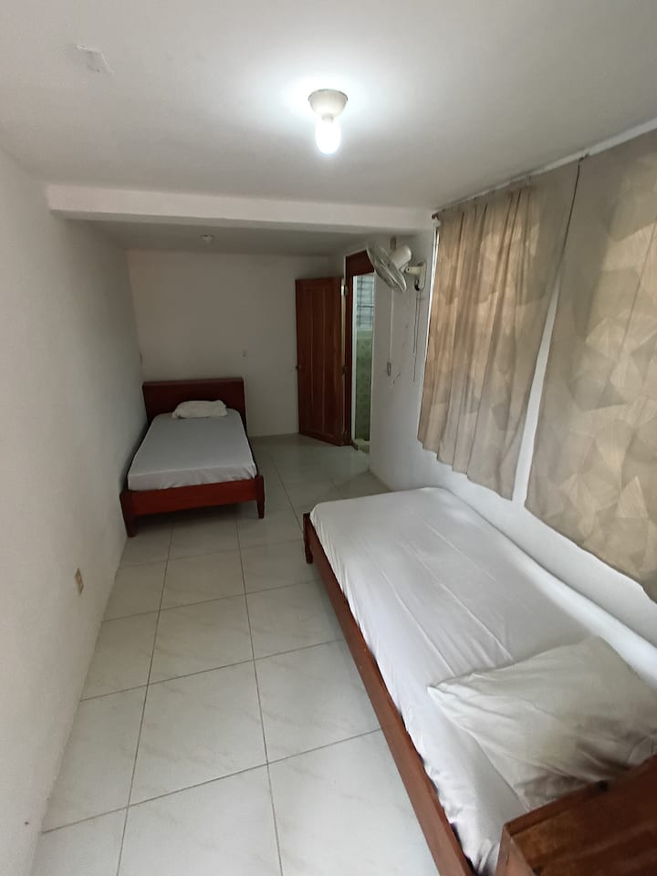 Simple Room For 2 Person. - San Juan del Sur