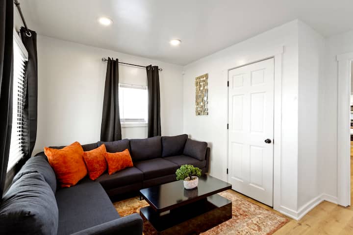 Chic, Comfy And Private Stay - Indianapolis, IN