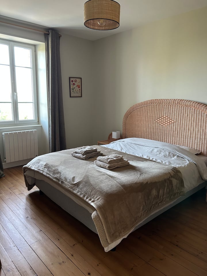 Schlafzimmer 1