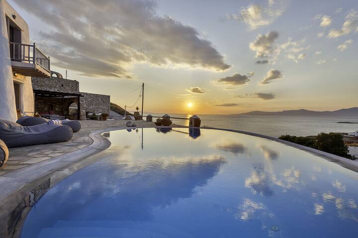 The Aegean Residence Villa in Kanalia | 6BR, 7BA gallery image 3