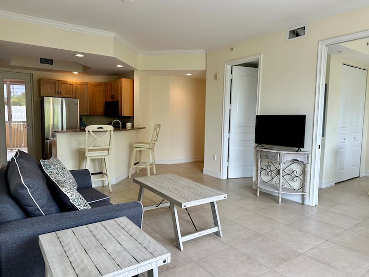 Swfl Retreat By Barefoot Beach - Bonita Springs