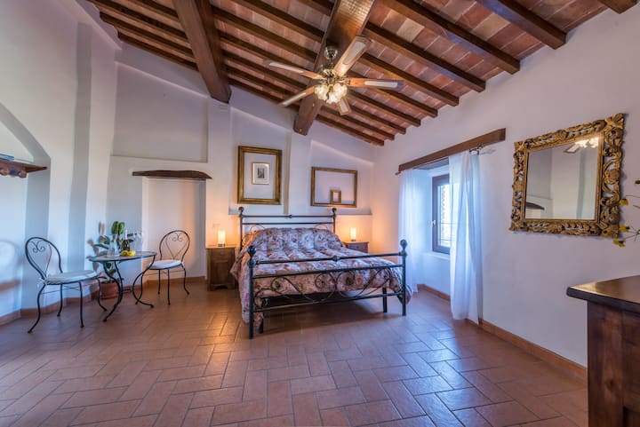 Alba At Lemon Tree Boutique Guesthouse - Todi