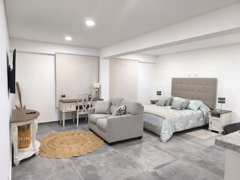 Plaza Apartment