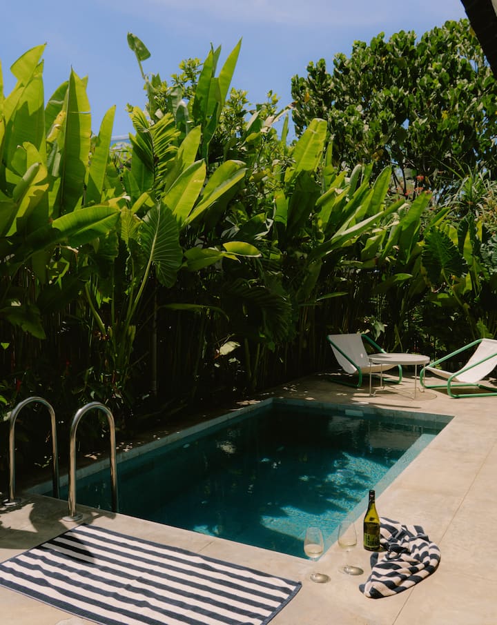 Ananda House, Tropical Pool Villa W Solar+starlink - Philippines