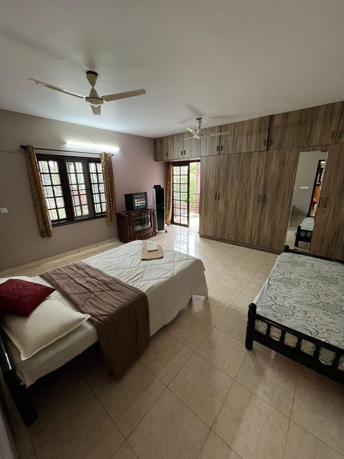 საძინებელი 1