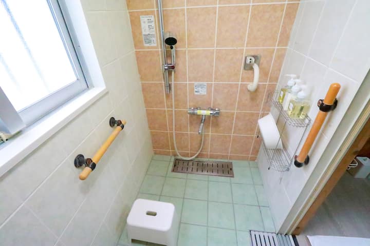 フルバスルーム