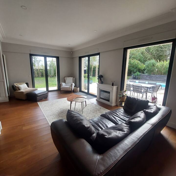 Maison Familiale Avec Piscine Au Bouscat - Bordeaux