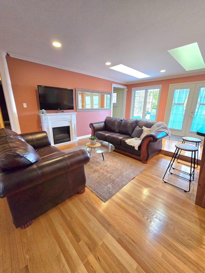 Room For 8! Kennebecasis Bay View /Tennis Court - 세인트존