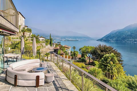 Exclusive apartment 180° panoramic view of Lake Maggiore