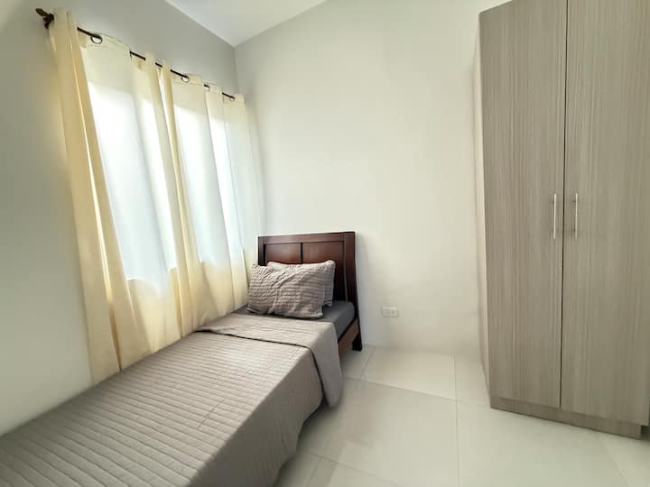 საძინებელი 3