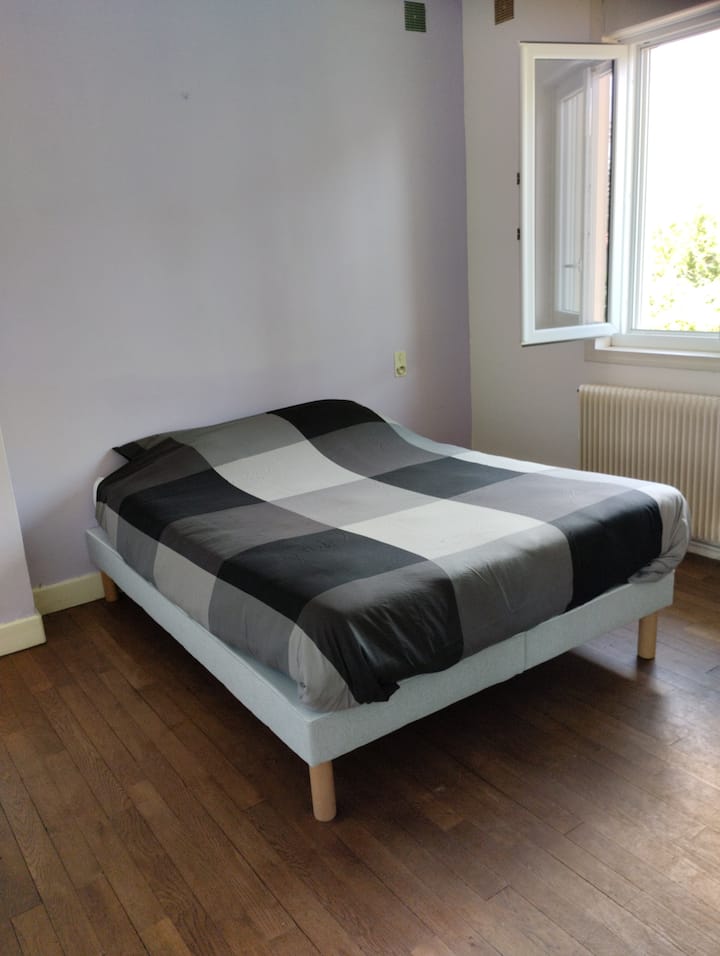 საძინებელი 4