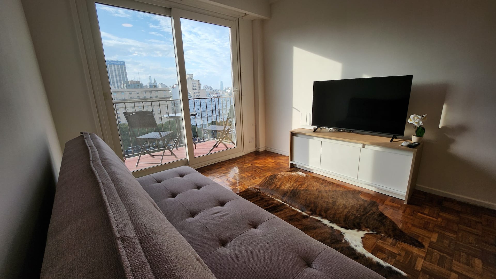 Obelisco Balcony – Heart of BA