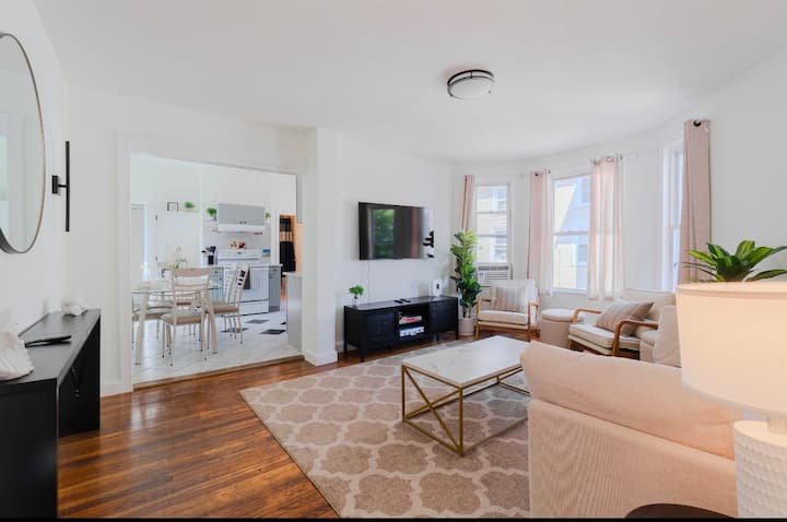 Furnished 5bd+gameroom T-10min To Boston|hospitals - Somerville, MA