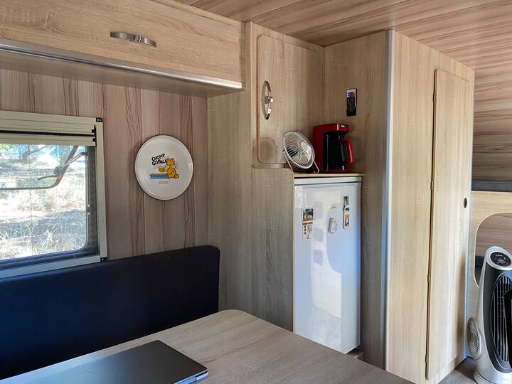 Kazdağları Eteklerinde Doğayla İç İçE Karavan - Altinoluk