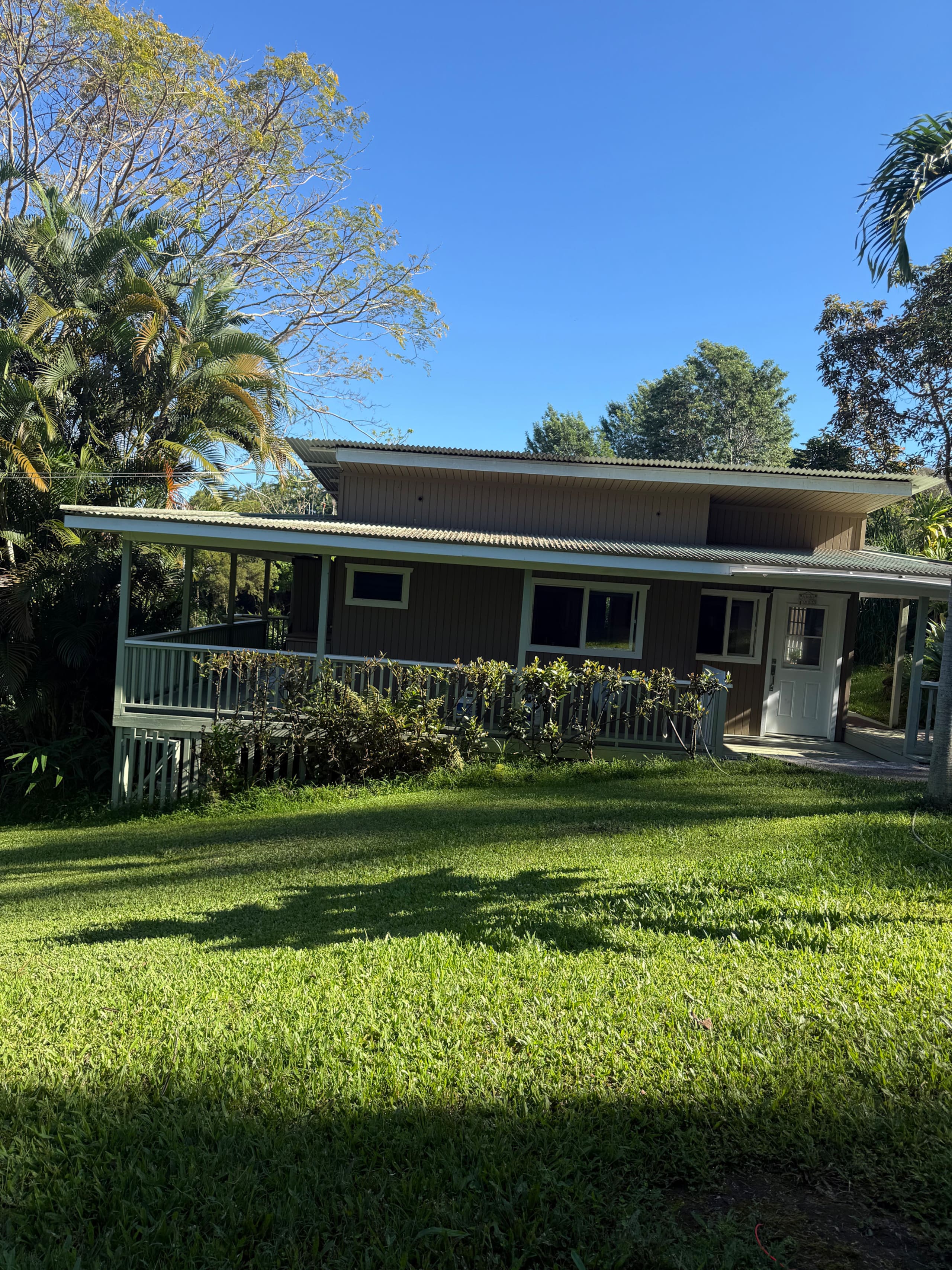 Home in Holualoa · ★4.71 · 1 bedroom · 2 beds · 1 private bath - Image 18