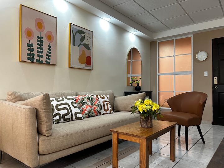 Lovely & Furnished 2 Bed Apto - El Salvador
