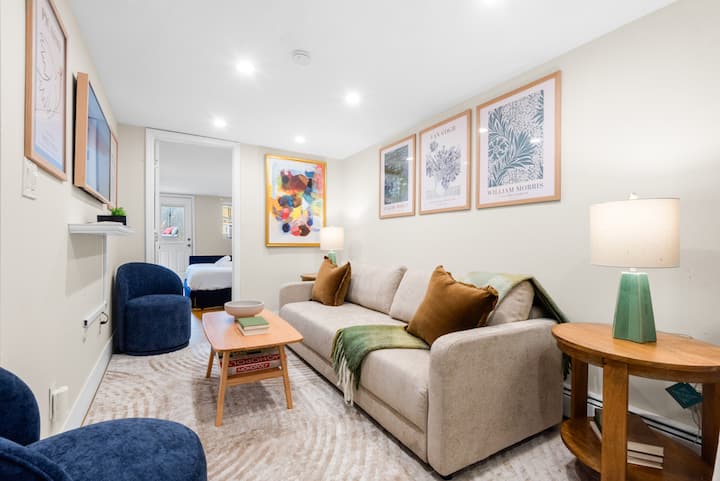 Chic Luxe Mins Nyc & Metlife W/ Private Backyard - Hoboken, NJ