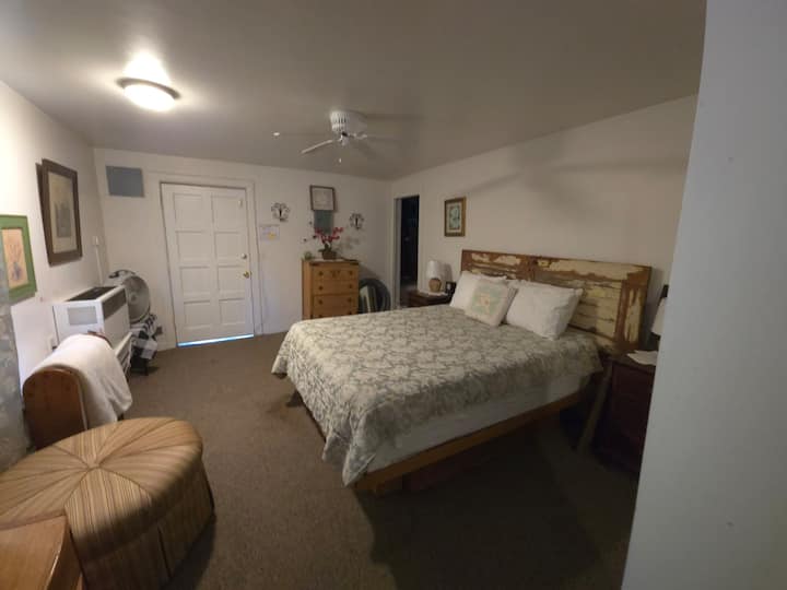 Schlafzimmer 2