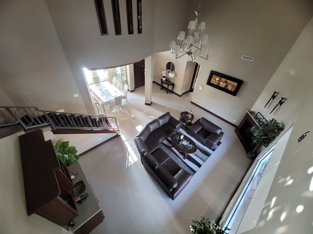 Top Airbnb: McAllen Spacious Family Escape w/ Pool in Mission
