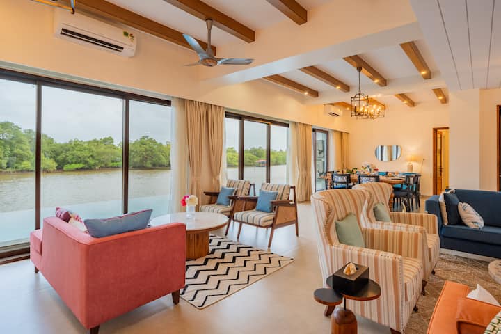 ELIVAAS privé Villa Fleuve Secondary · Riverside Retreat W/ Infinity Pool, Lift & Bathtub