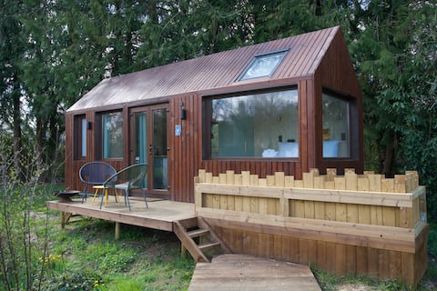 Tiny House PAMPA Lodges – Pond View & Nordic Bath