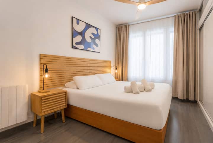 10 Min Walk Sagrada Familia & 7 Min Sant Pau 2br - Barcelona