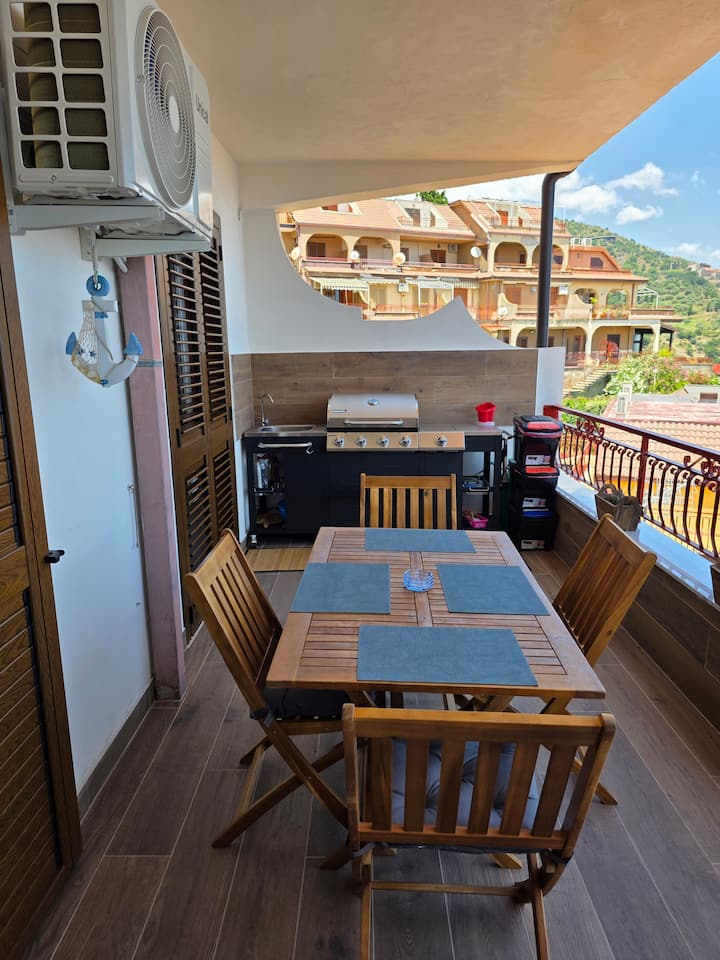 Vista Panoramica Sul Mare - Letojanni