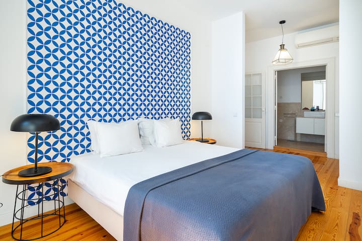 Charming Historic Apartment in Central Lisbon