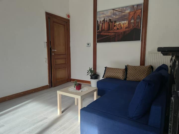Cozy Room Eu & Center, Ref M02 - Brussels