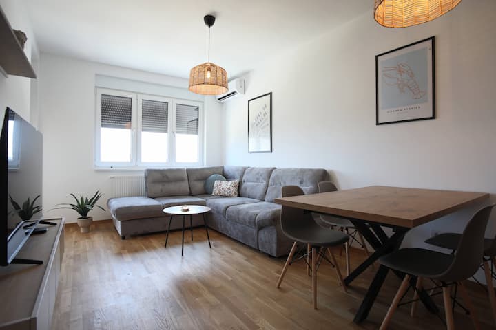 Boho KG • 2 Rooms • Wi-Fi•Air Conditioning