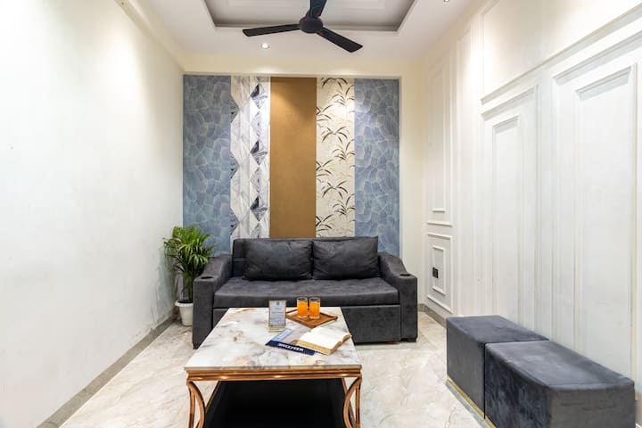 Homlee-diamond 2bhk Lift-parking-max Vaishali - Ghaziabad