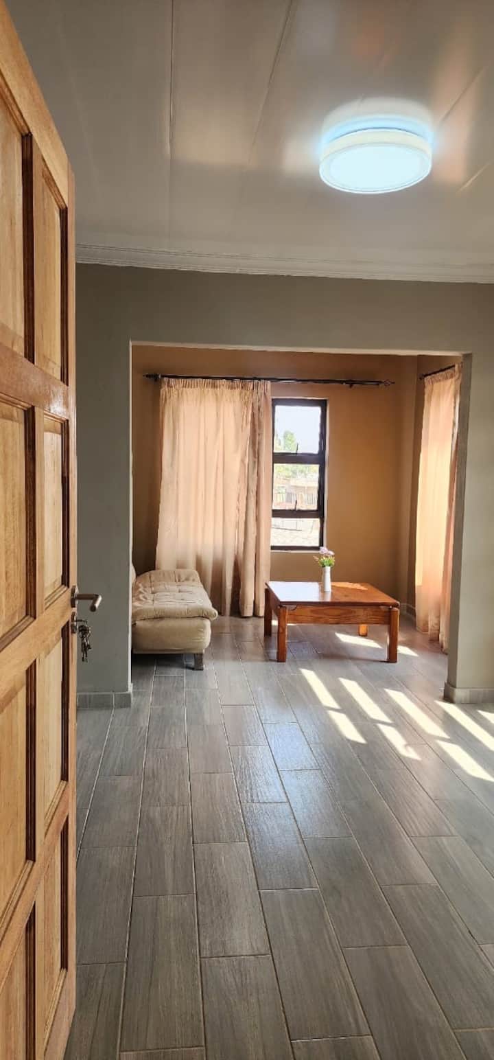 Strictly Halaal Brand New Self Catering Apartment - Lenasia