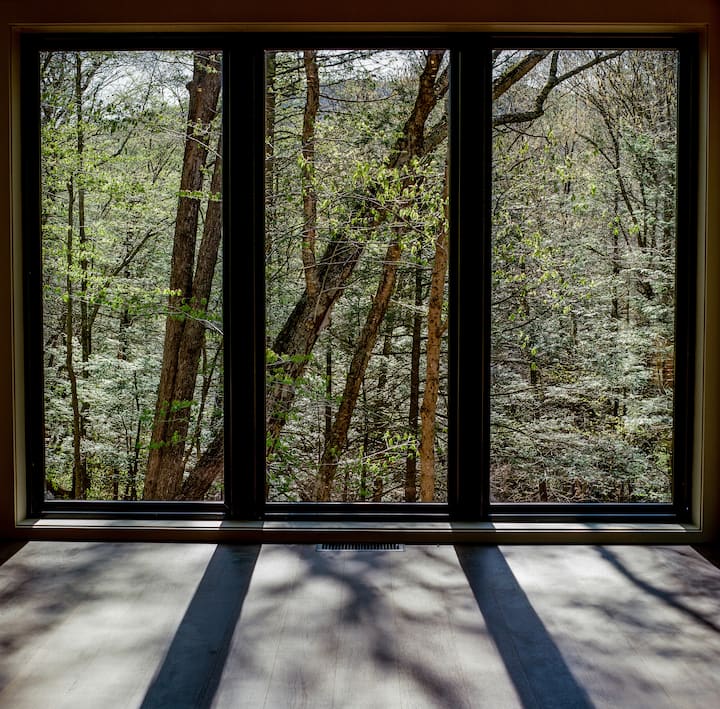 Luxe - Private - Couples - Nature - Creekside - Phoenicia, NY