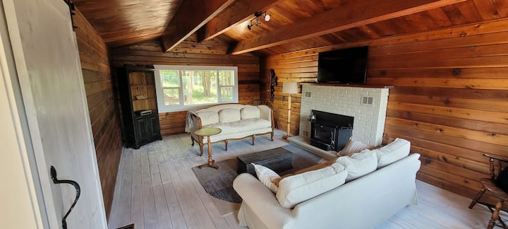 Private Beachfront Guest House For 2 - Durham