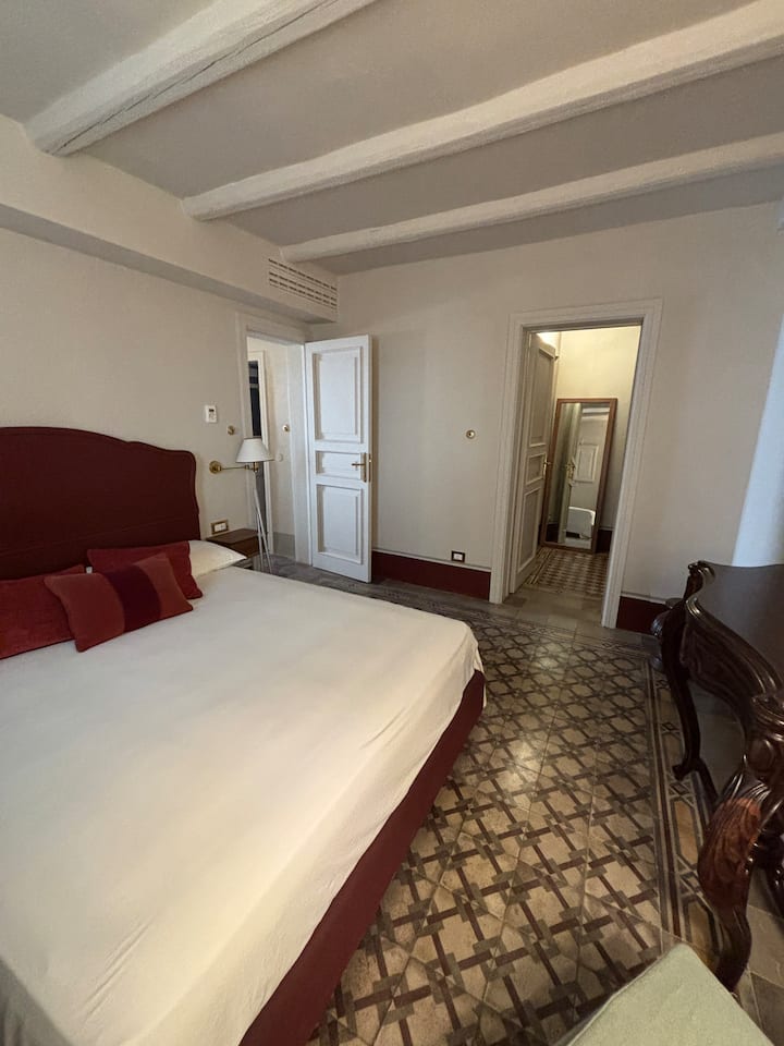 საძინებელი 3