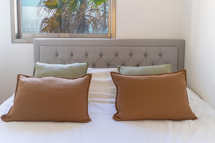 საძინებელი 4