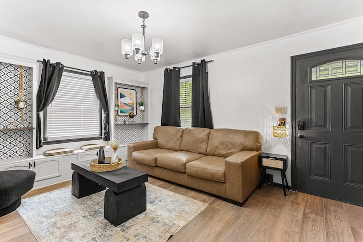 New! Hidden Gem W/gameroom - Detroit, MI