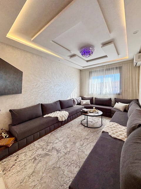 Popular Airbnb listing: Chic & Cozy Apartment in Tangier in Bni Makada