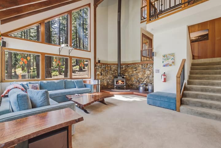 Tahoe Summer Escape • Theater, Gym & Next To Lake! - Lake Tahoe