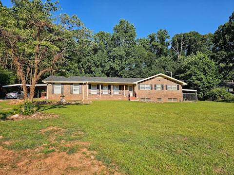 4BR/3BA Game Room/Outdoor Patio