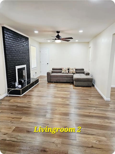 Successful Airbnb property: 4BR/3BA Game Room/Outdoor Patio in Redan
