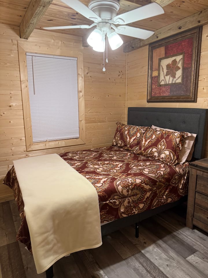 საძინებელი 1