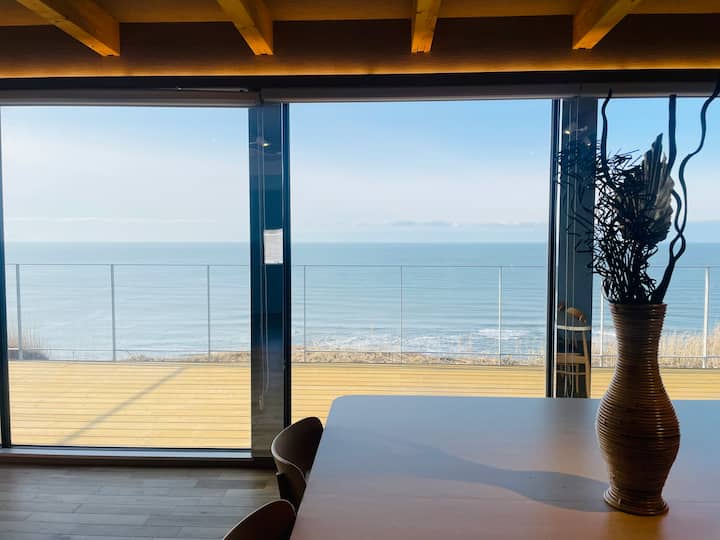 Private Sauna Villa Near Sapporo With Ocean Views - 이시카리시