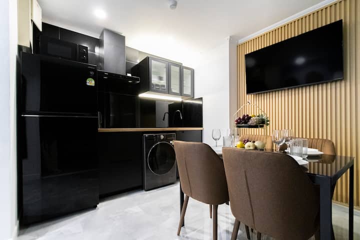 Patong Tower 2 Bedroom Sea View - Patong Beach