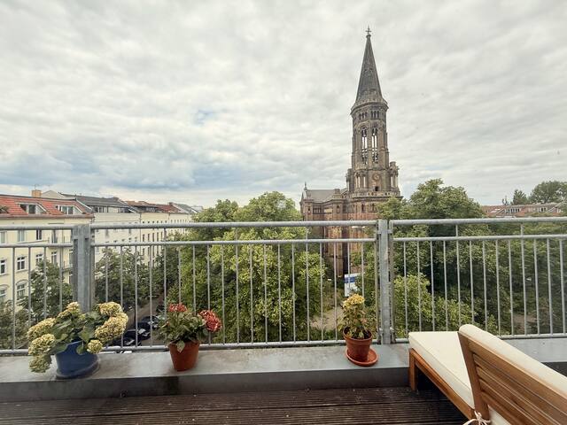 Penthouse with stunning view