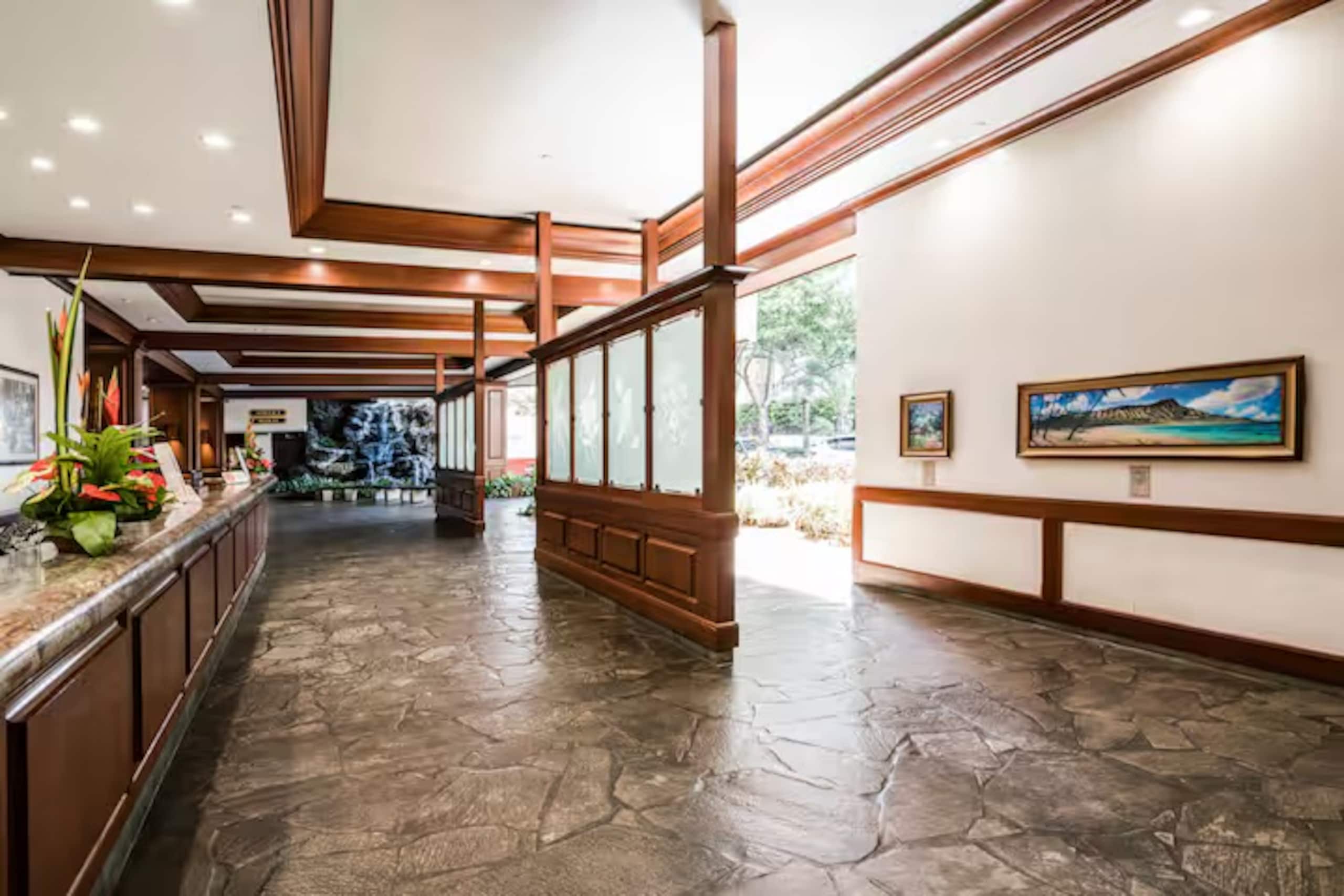 37FL-Upgrade 1BR-Ocean View Full Kitchen w/Parking - Image 28